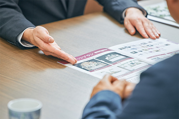 逝去からお見送りまでのステップ3のイメージ お打ち合わせ