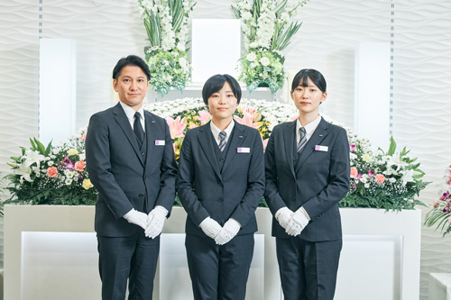 受付から施行まで、一貫して自社スタッフが担当